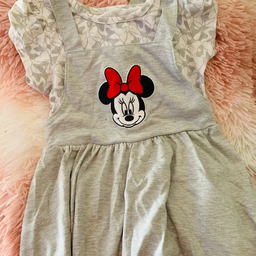 Mickey Mouse size 4